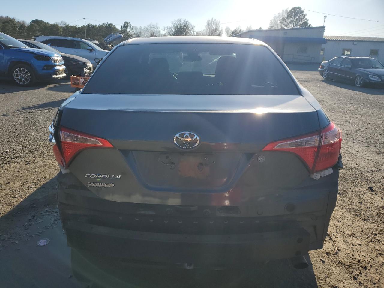 2T1BURHE3JC986388 TOYOTA COROLLA 2018