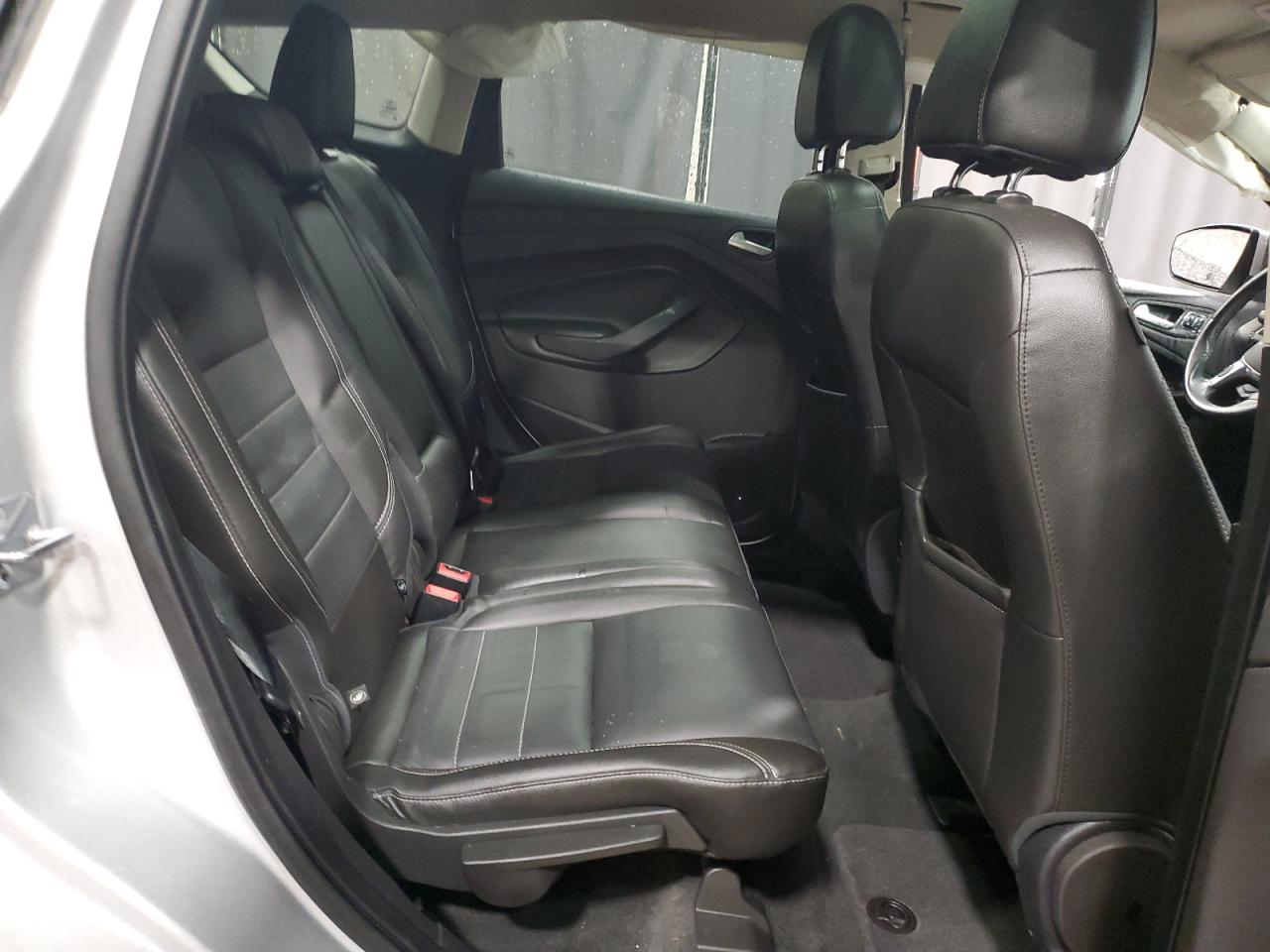 2014 Ford Escape - Image 11