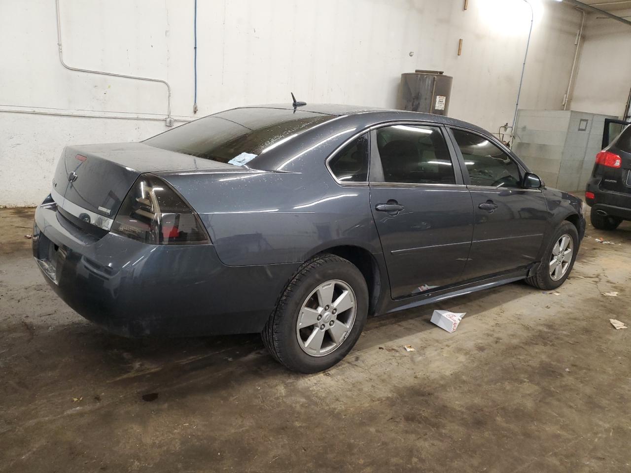 2010 Chevrolet Impala - Image 3