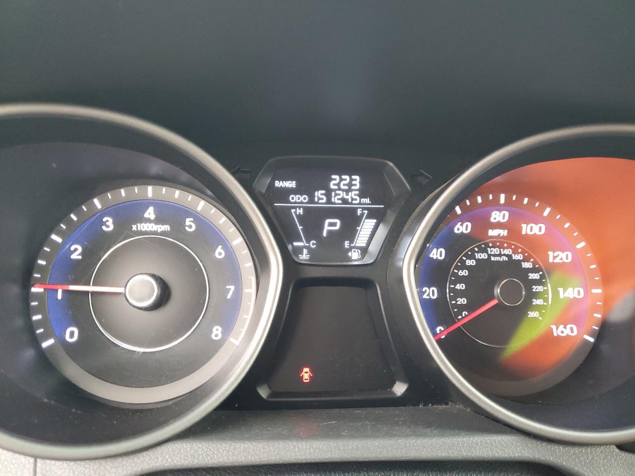 2013 Hyundai Elantra - Image 9