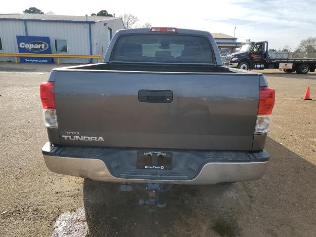 Pickups TOYOTA TUNDRA 2012 Szary