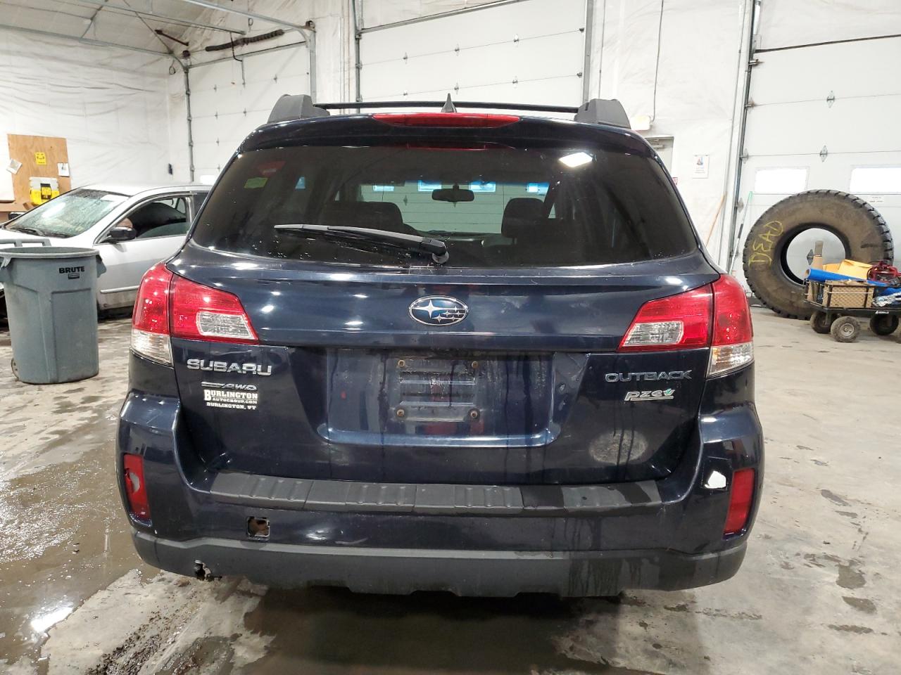 2014 Subaru Outback - Image 6
