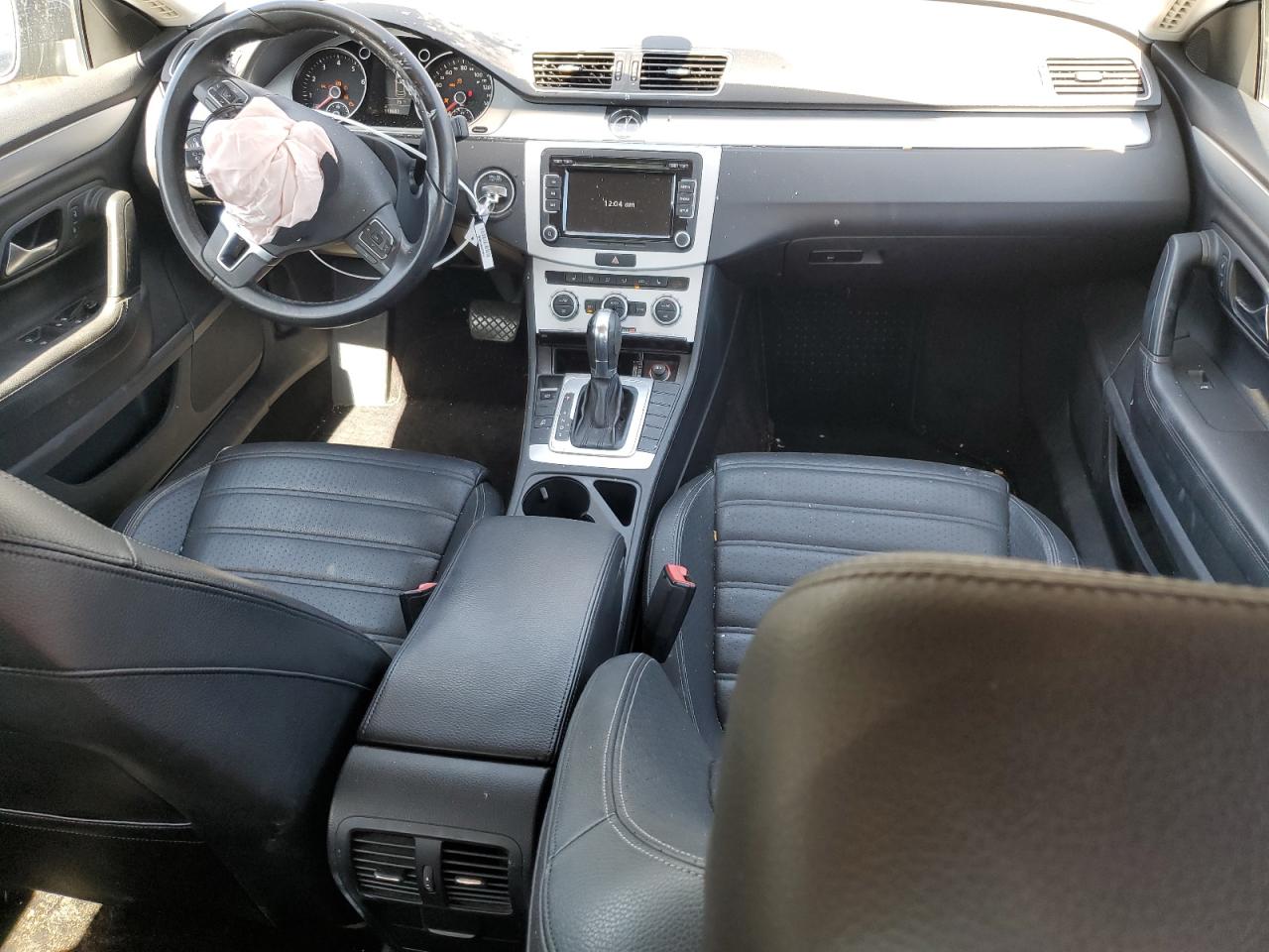 2013 Volkswagen Passat CC - Image 8