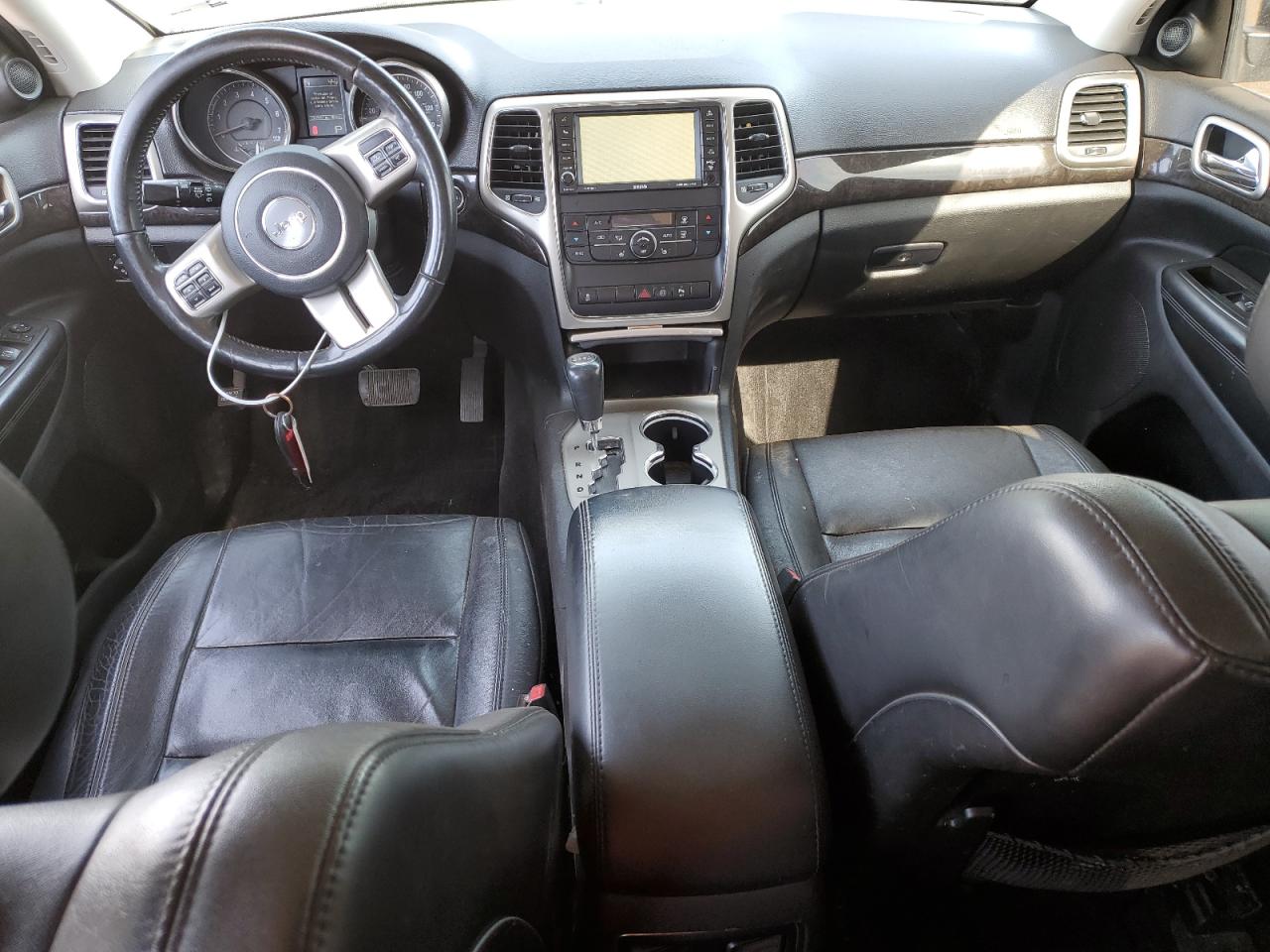 2012 Jeep Grand Cherokee - Image 8