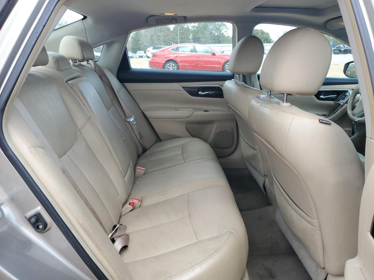 2013 Nissan Altima - Image 10