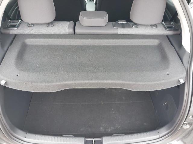 2022 TOYOTA YARIS DESI