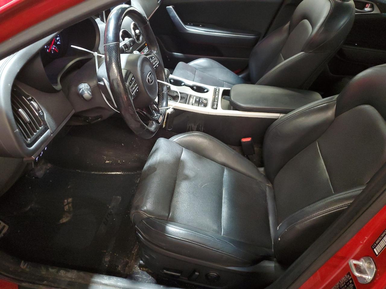 2019 Kia Stinger - Image 7