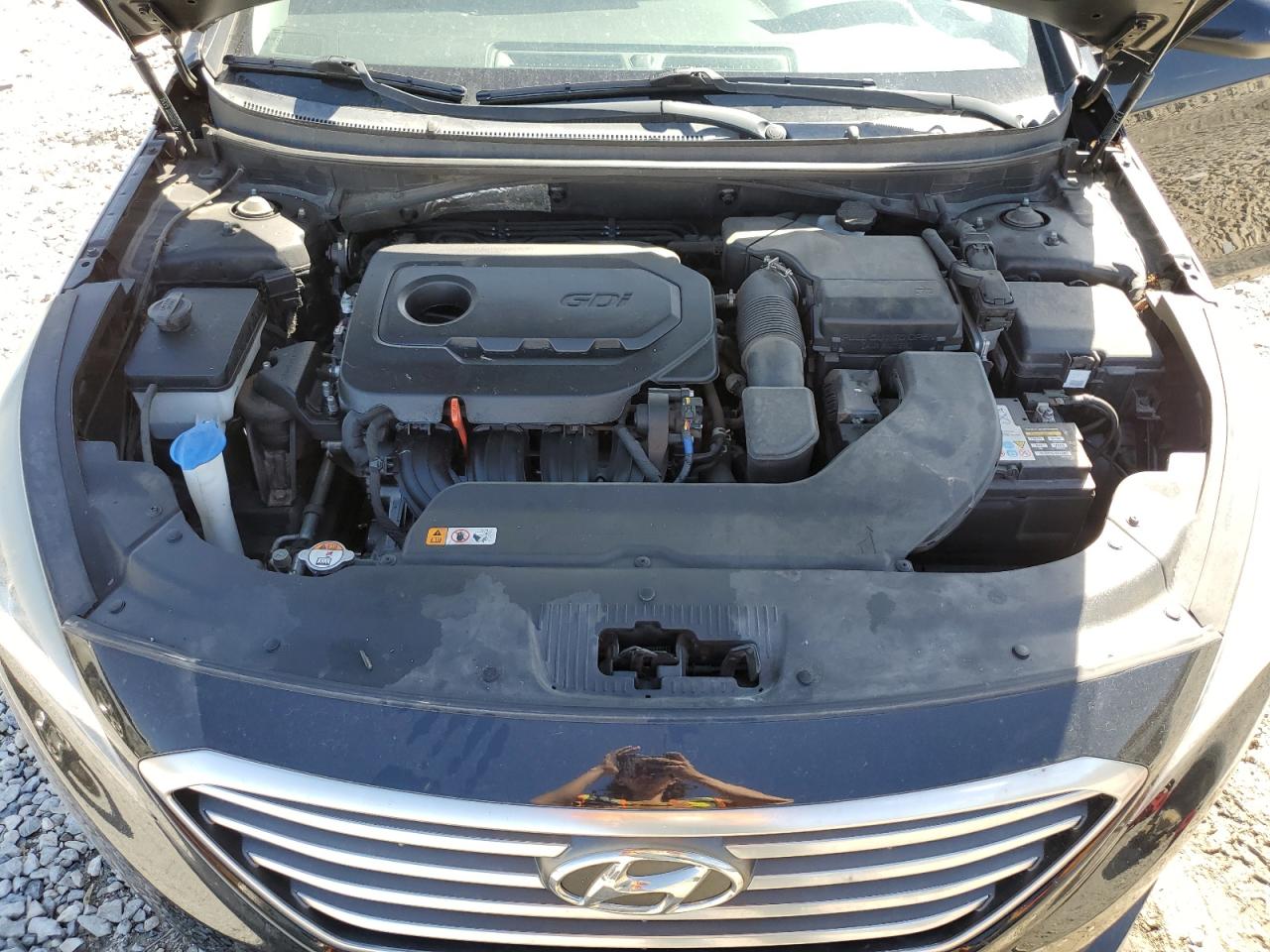 2017 Hyundai Sonata - Image 11