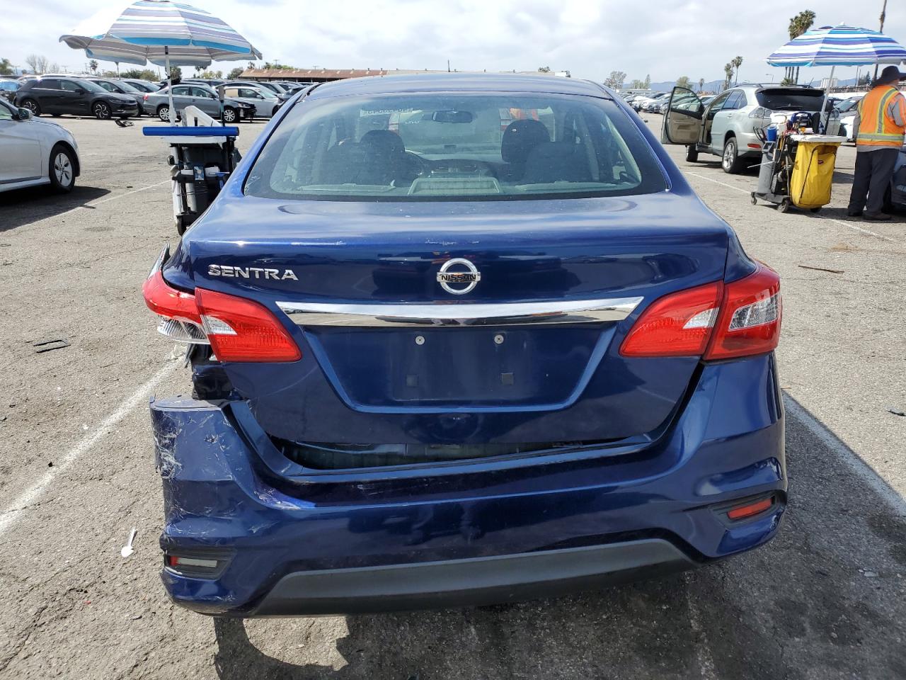 2019 Nissan Sentra - Image 6