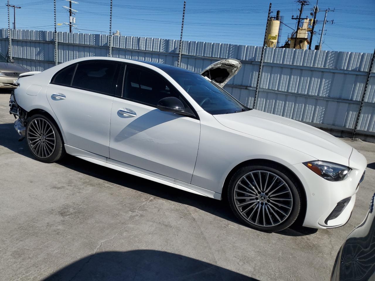 2025 Mercedes-Benz C-klasse - Image 4