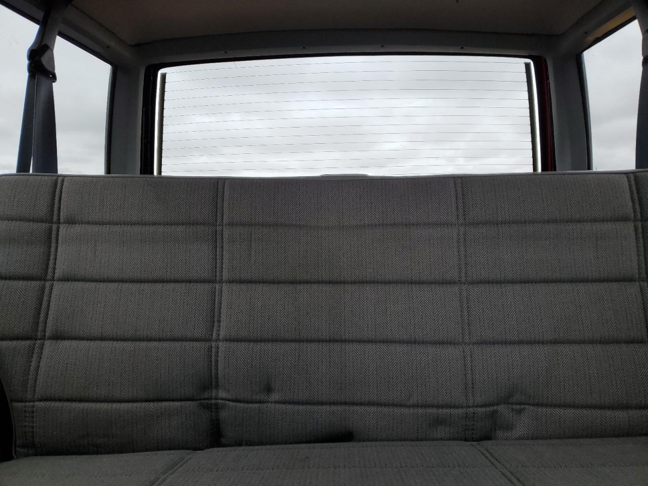 1996 Jeep Grand Cherokee - Image 10