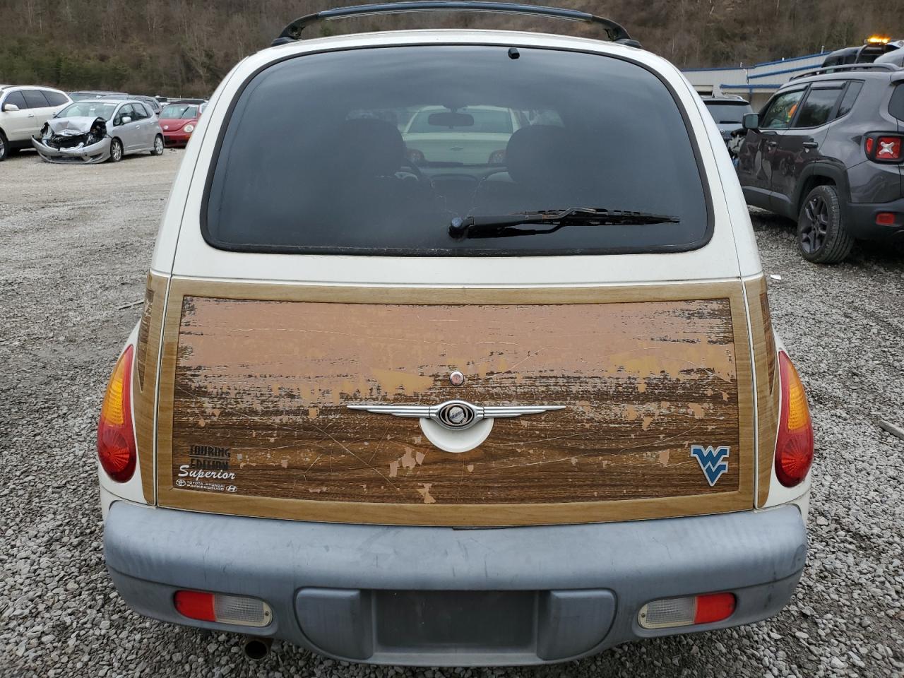 2002 Chrysler PT Cruiser - Image 6