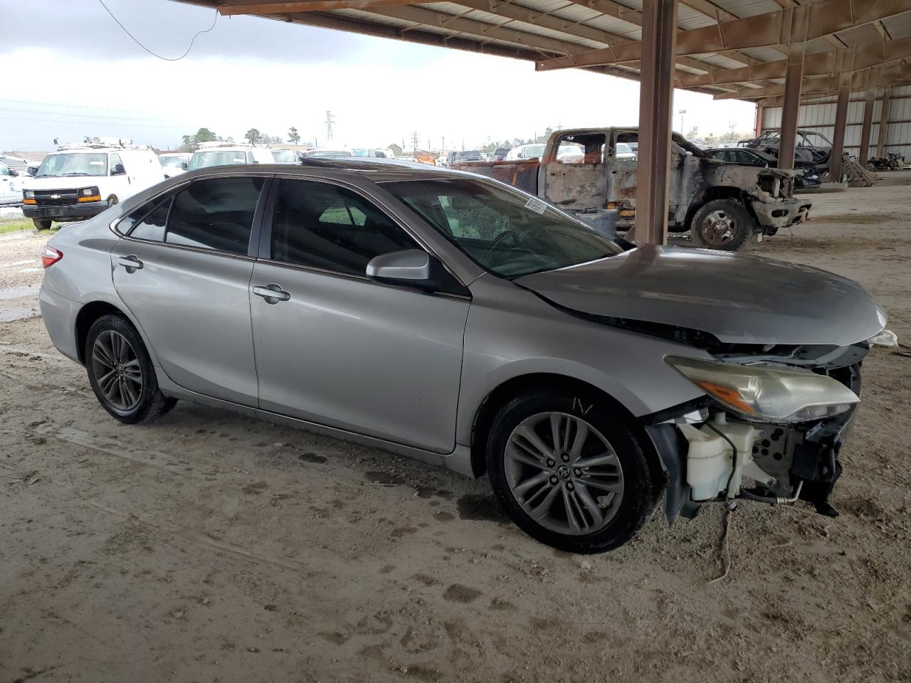 2015 Toyota Camry - Image 4