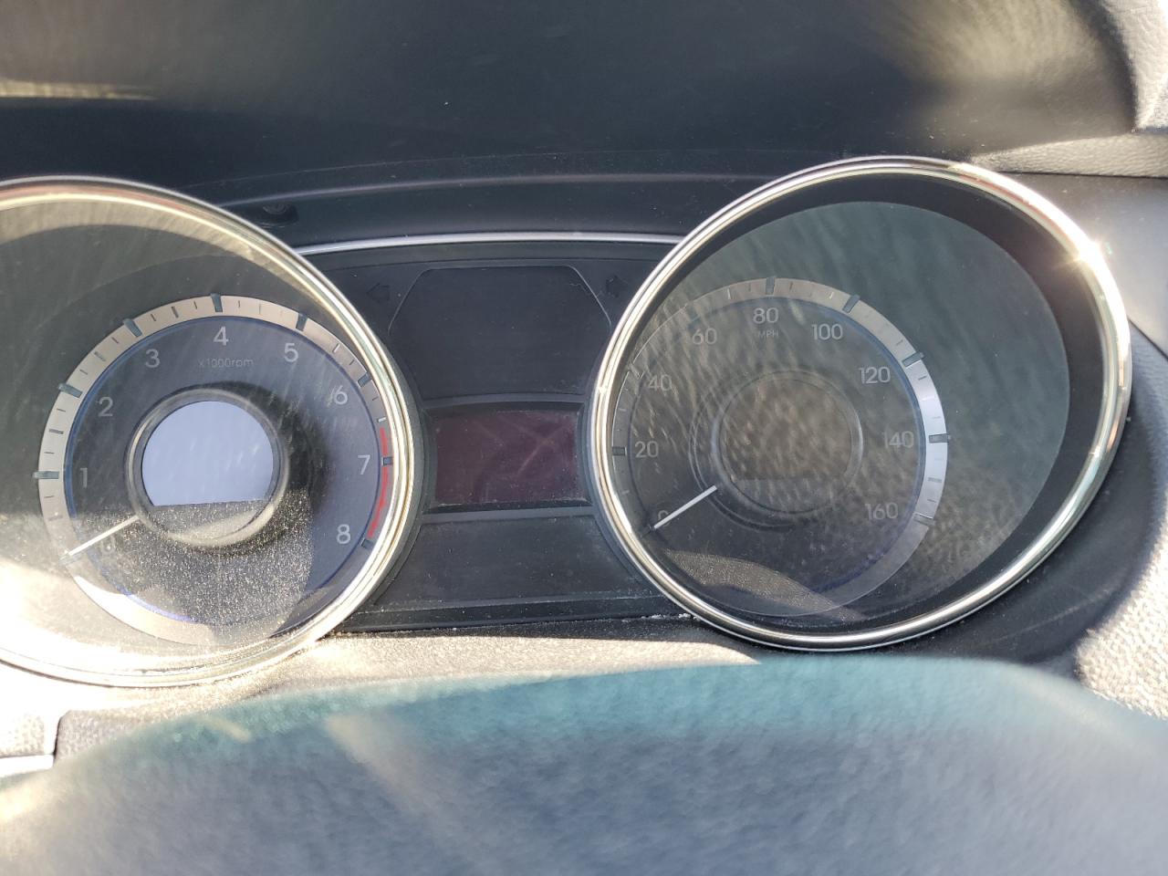 2013 Hyundai Sonata - Image 9