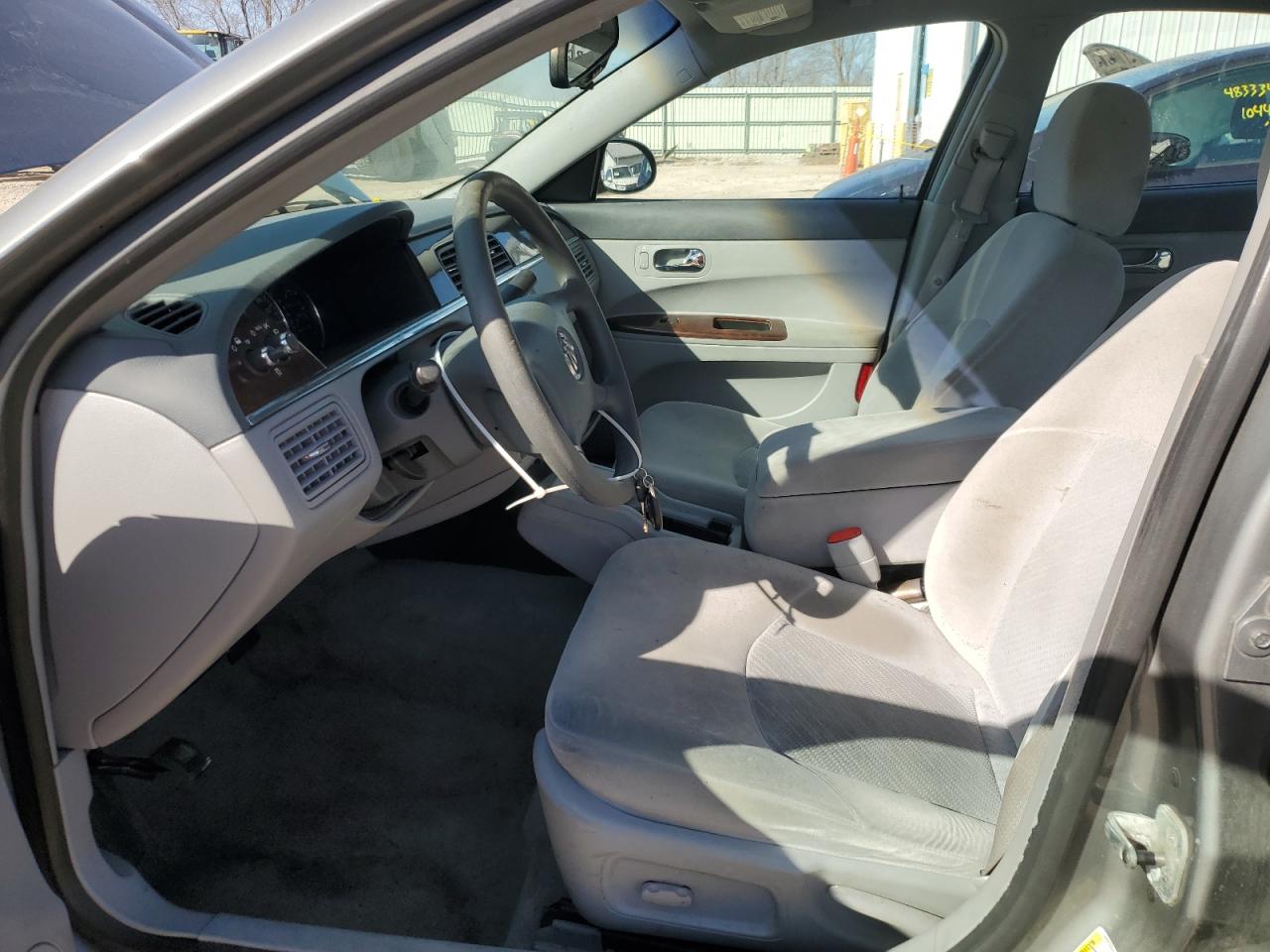 2007 Buick LaCrosse - Image 7