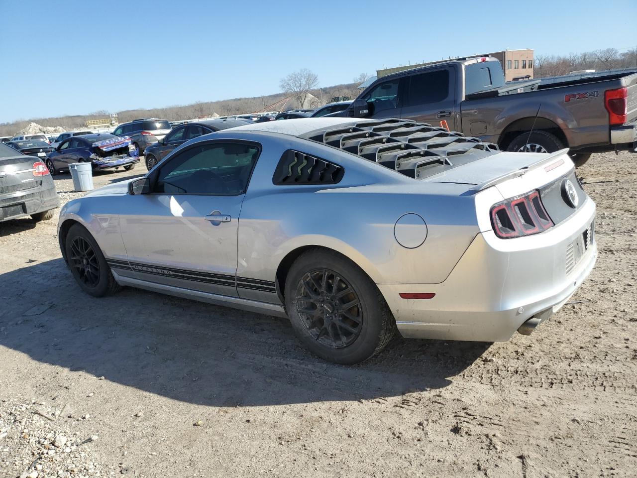 2013 Ford Mustang - Image 2