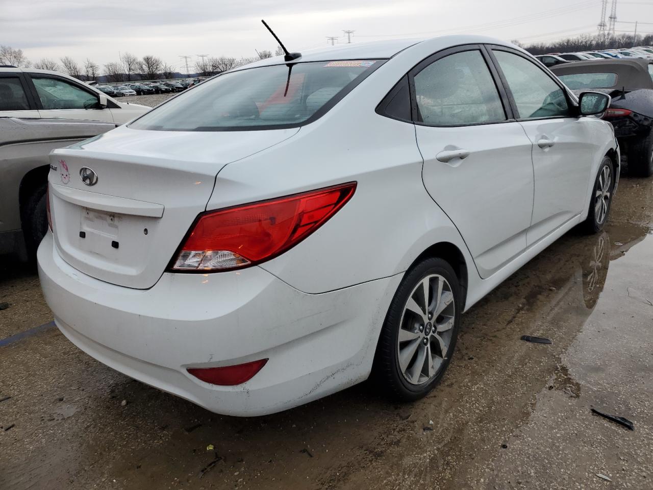 2017 Hyundai Accent - Image 3
