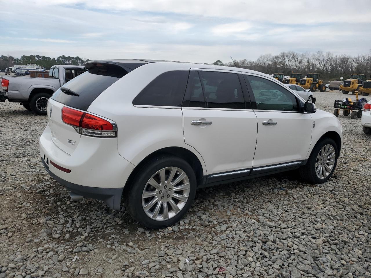 2012 Lincoln MKX - Image 3