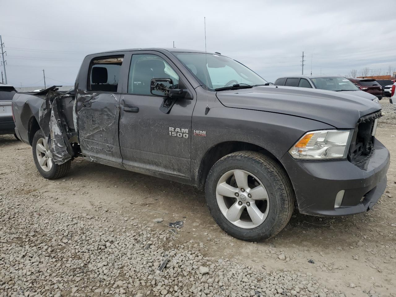 2014 RAM 1500 - Image 4