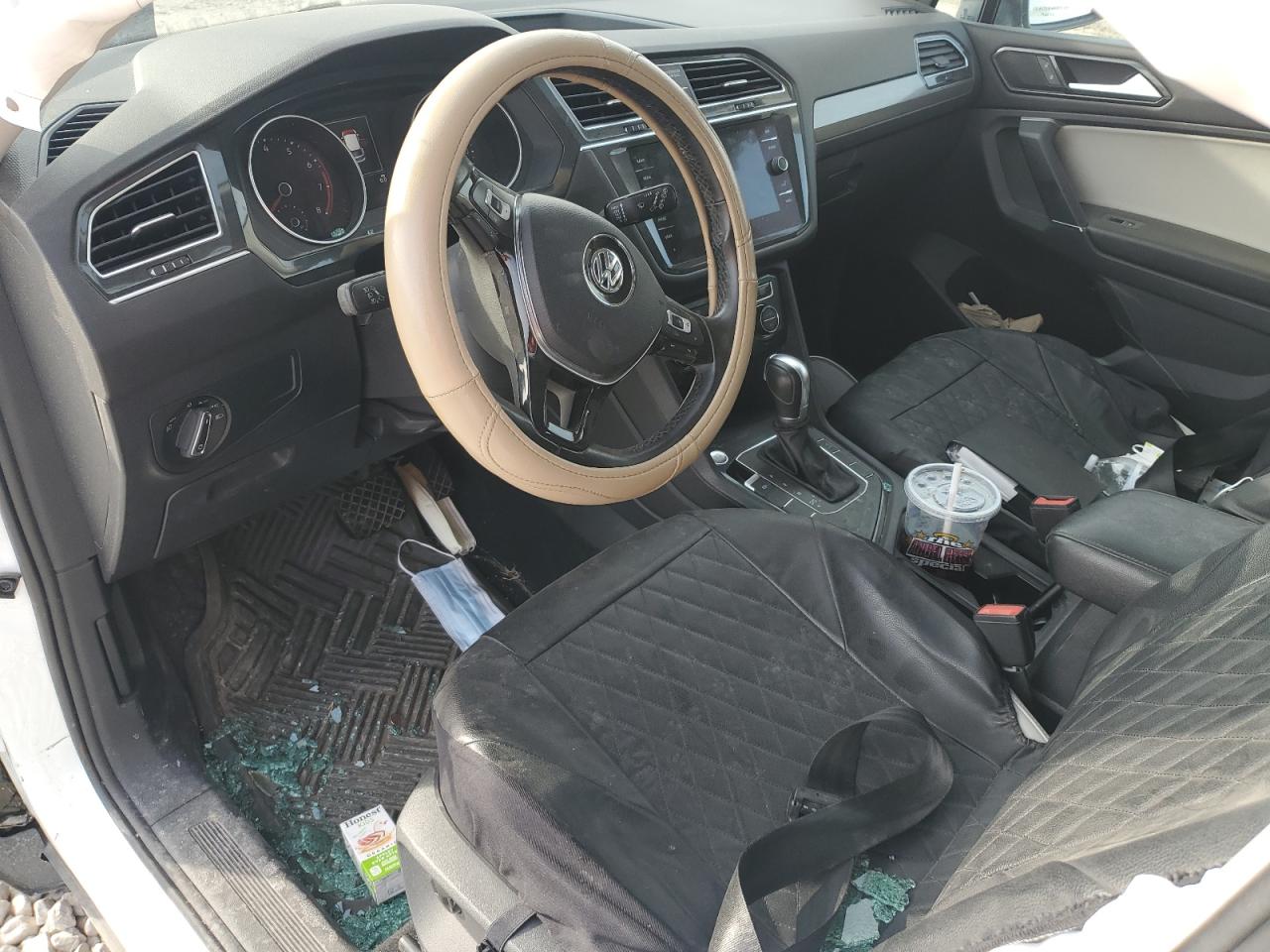 2018 Volkswagen Tiguan - Image 8