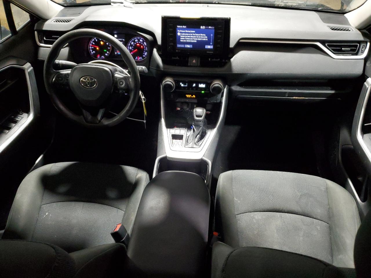 2022 Toyota RAV 4 - Image 8