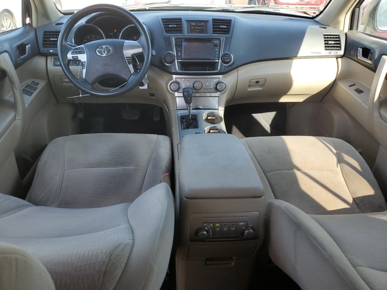 2013 Toyota Highlander - Image 8