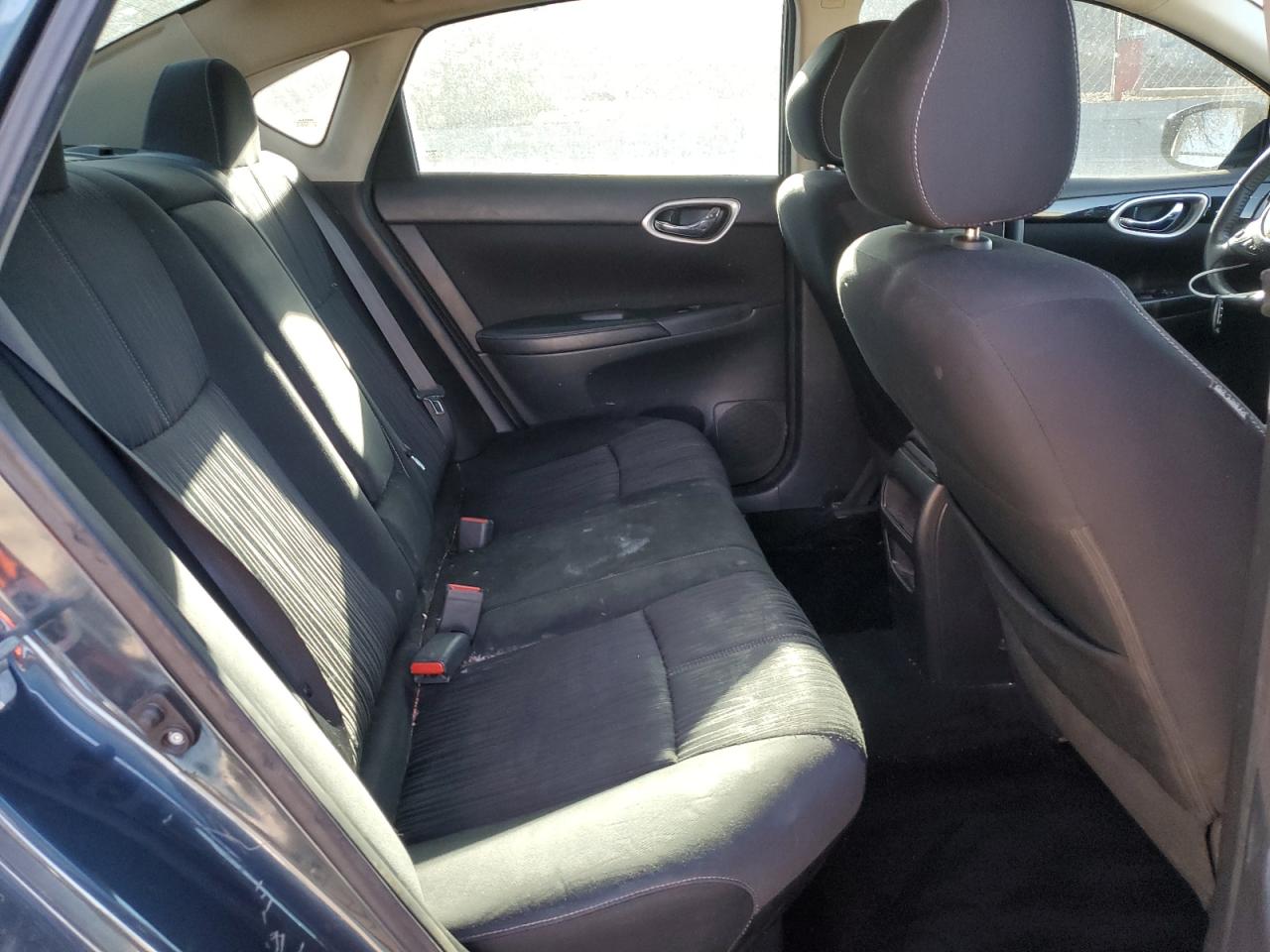 3N1AB7AP8GY220587 NISSAN SENTRA 2016