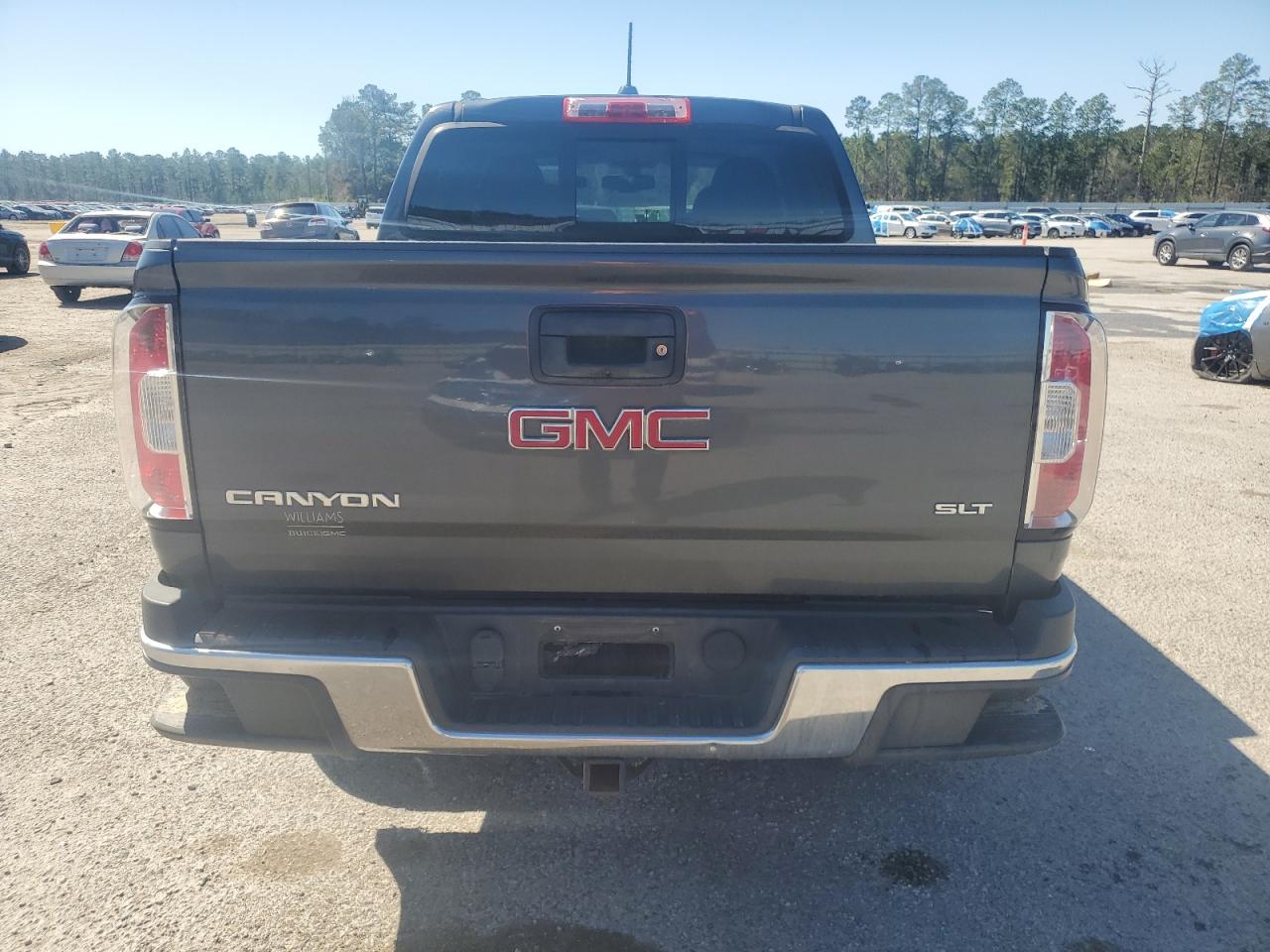2016 GMC Canyon - Image 6