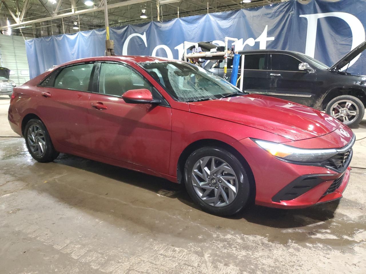 2024 Hyundai Elantra - Image 4