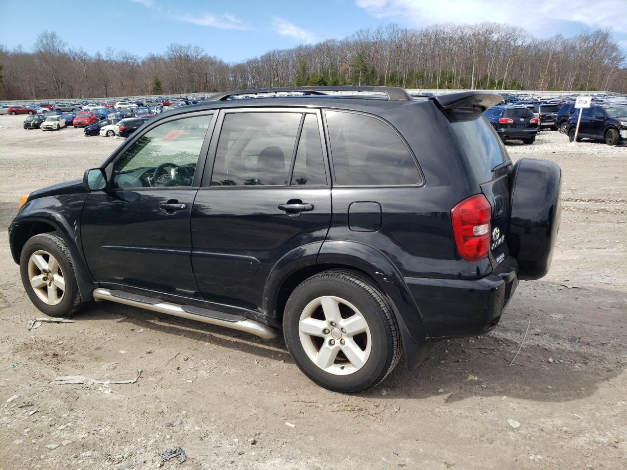 2004 Toyota RAV 4 - Image 2