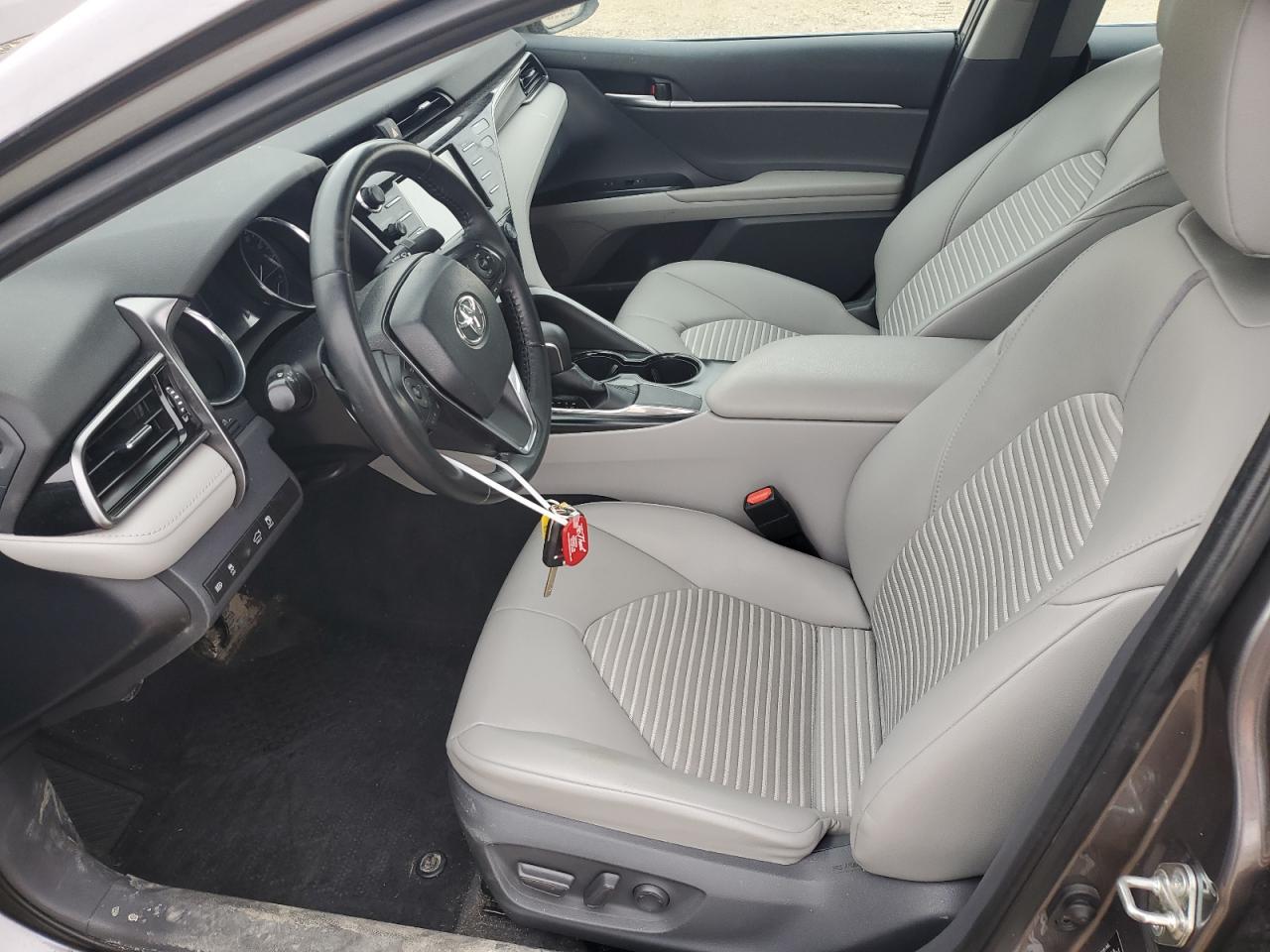 2019 Toyota Camry - Image 7