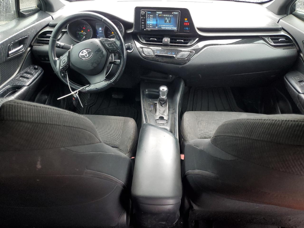 2018 Toyota C-HR - Image 8