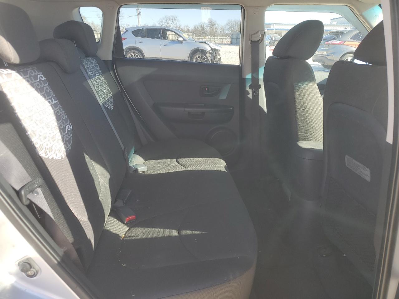 2010 Kia Soul - Image 11