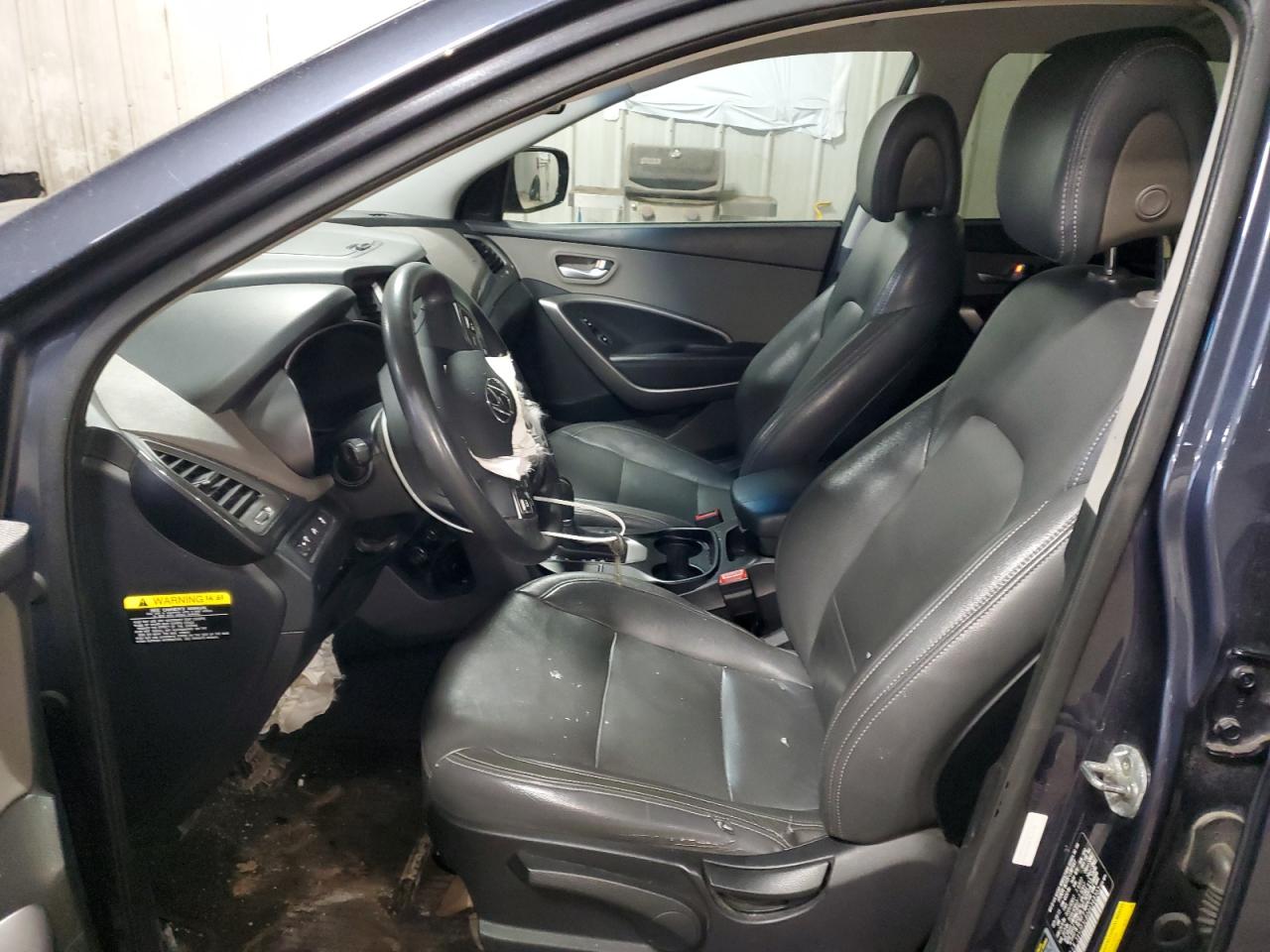 2016 Hyundai Santa Fe - Image 7
