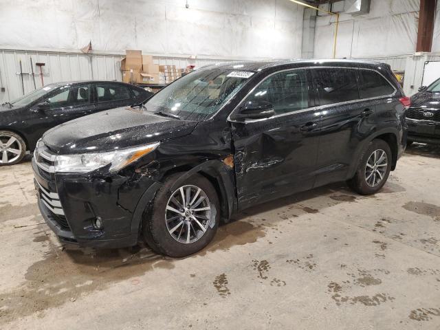 2017 Toyota Highlander Se