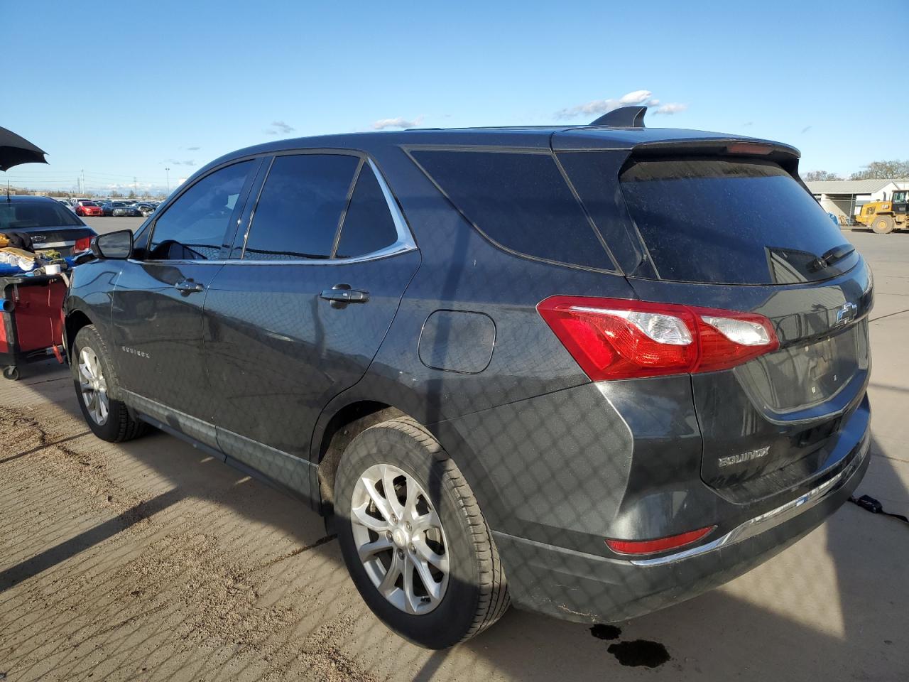 2GNAXJEV8J6123622 CHEVROLET EQUINOX 2018