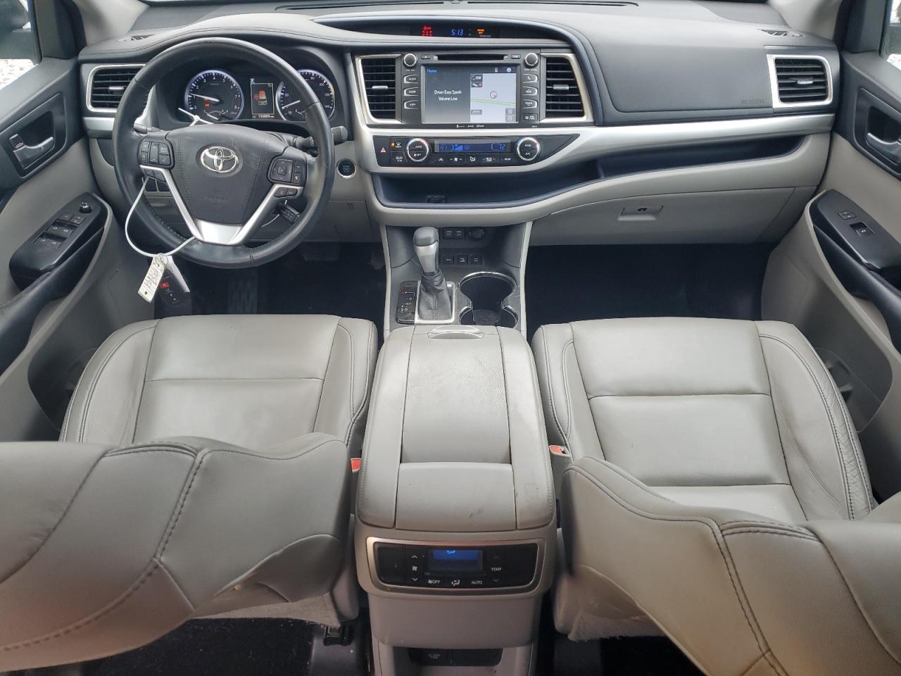 2018 Toyota Highlander - Image 8