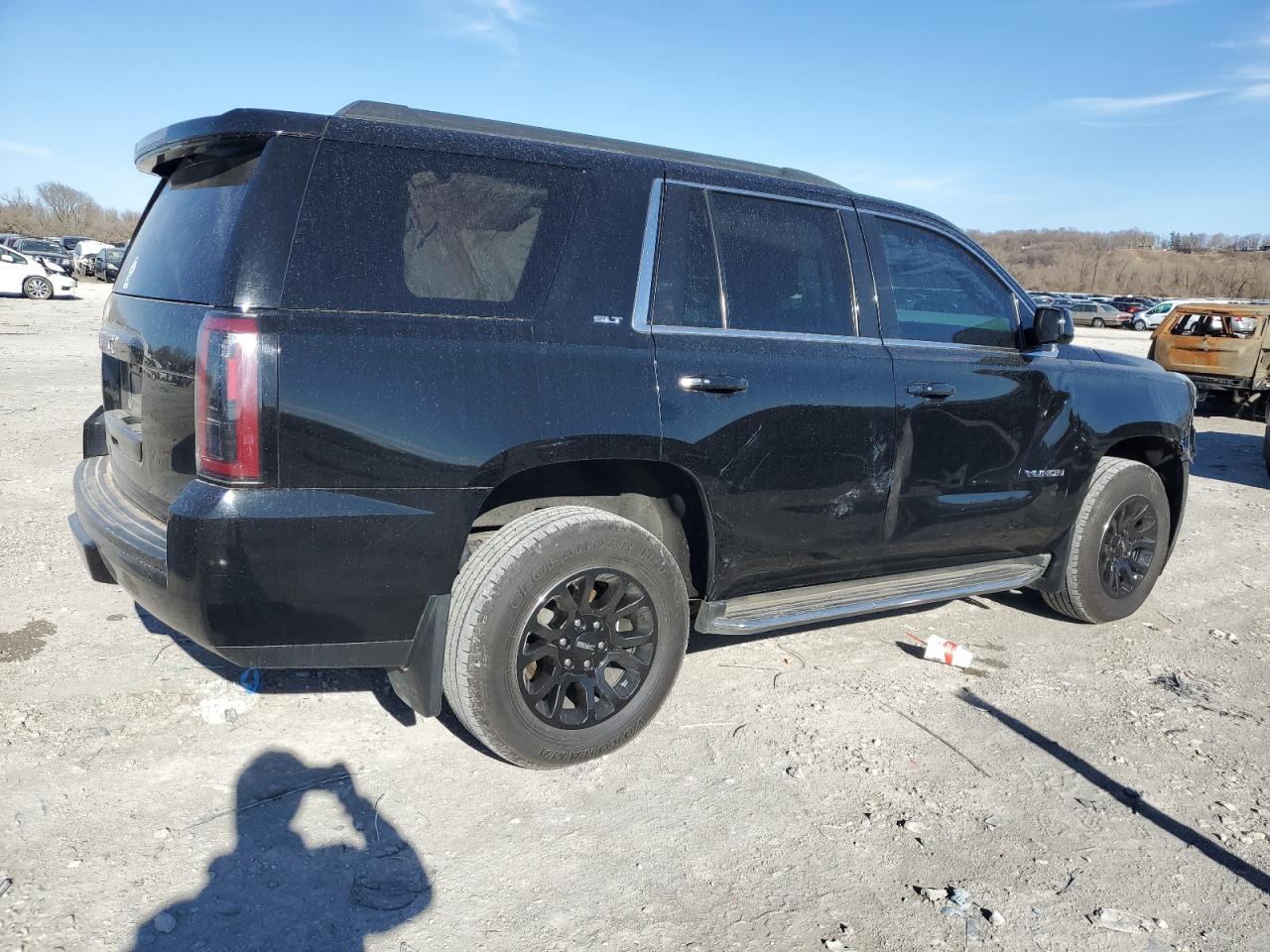 2015 GMC Yukon - Image 3