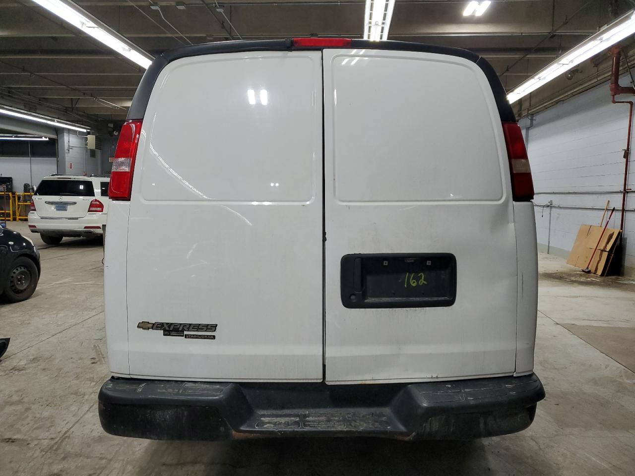 2012 Chevrolet Express - Image 6