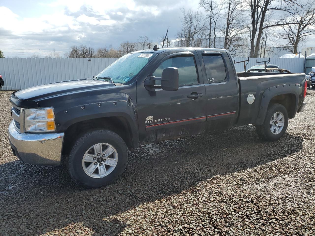 2013 Chevrolet Silverado K1500 Lt for Sale in Central Square, NY - Rear End