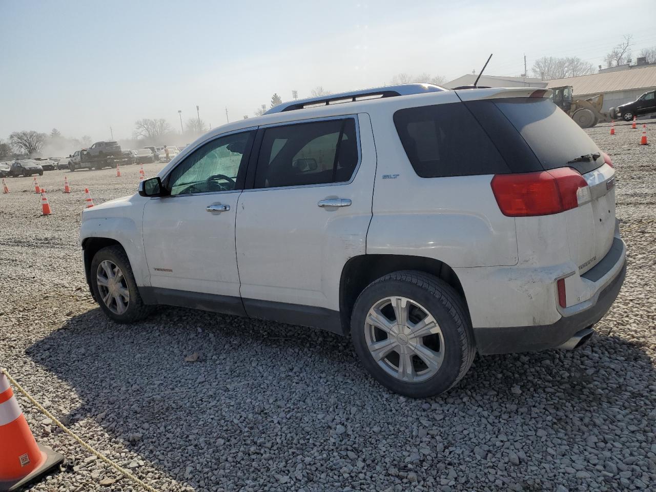 2017 GMC Terrain - Image 2
