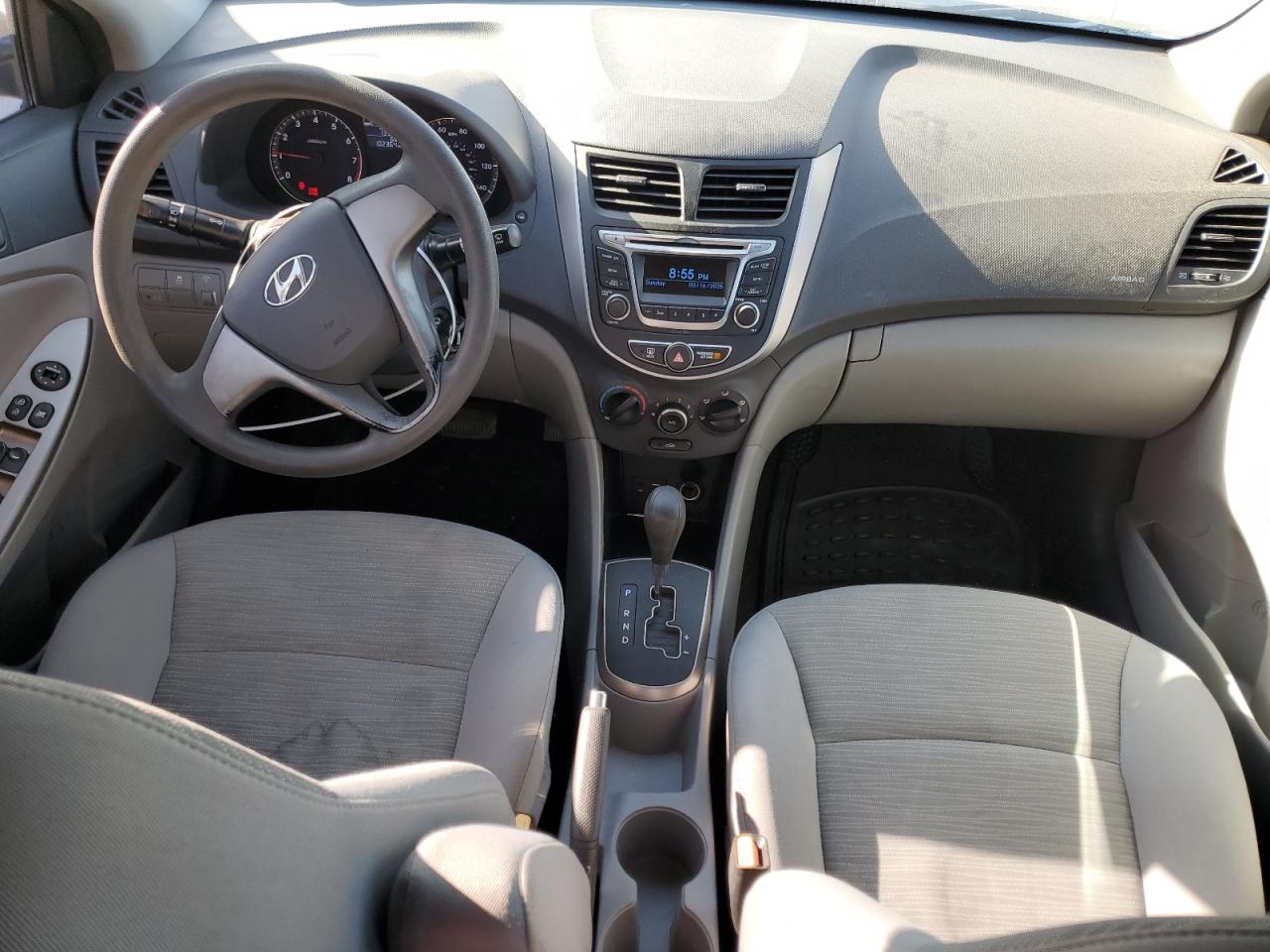 2016 Hyundai Accent - Image 8