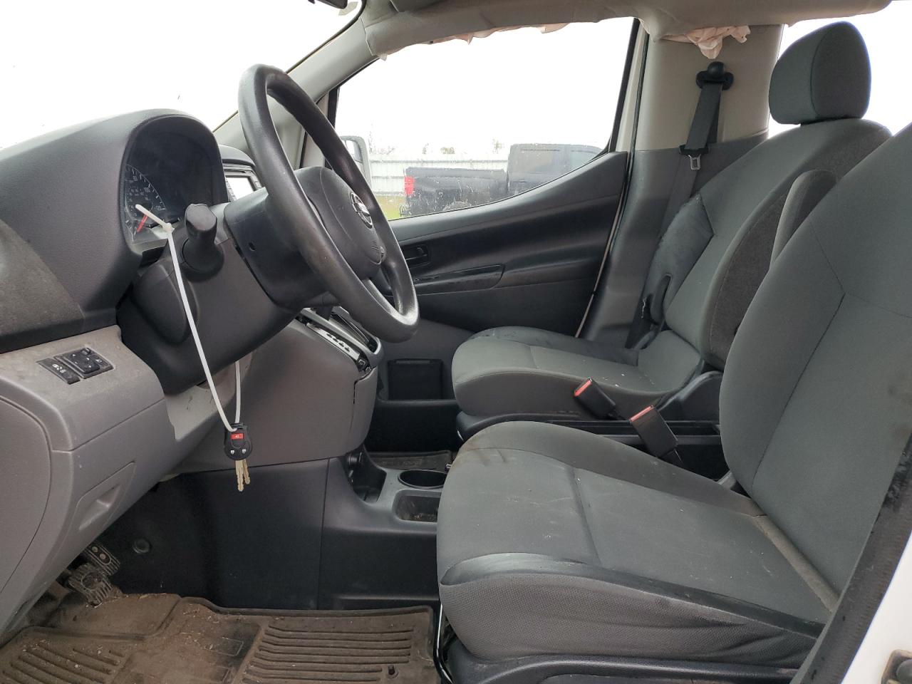 2017 Nissan NV - Image 7