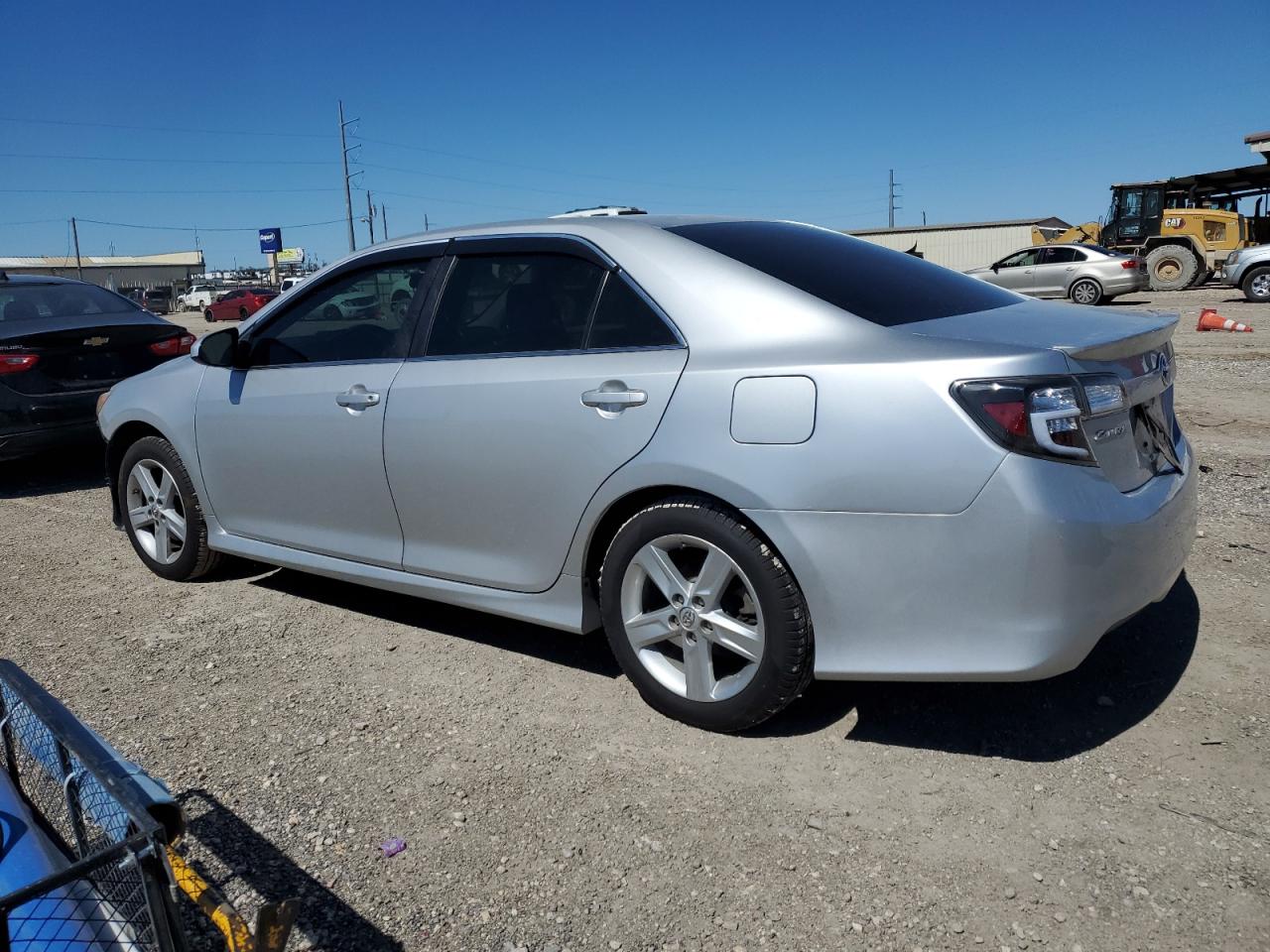 2014 Toyota Camry - Image 2