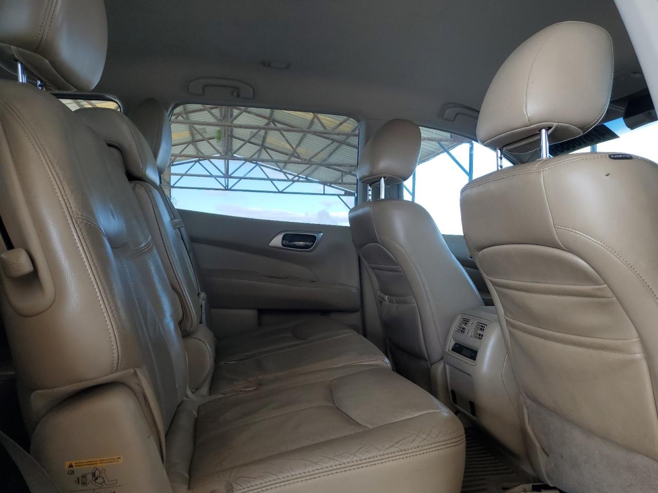 2013 Nissan Pathfinder - Image 12
