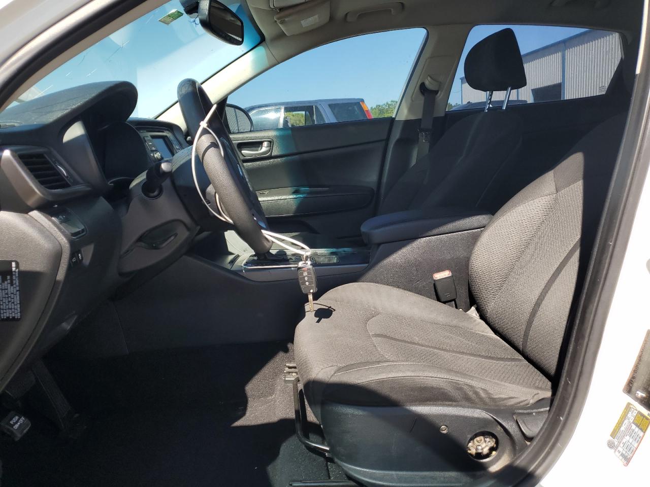 2016 Kia Optima - Image 7