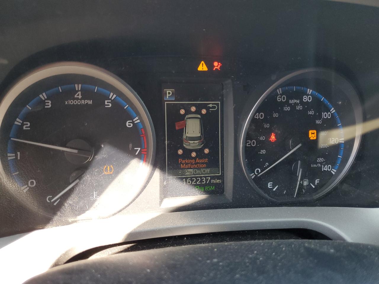 2017 Toyota RAV 4 - Image 9