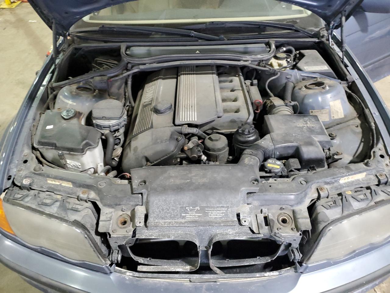 2000 BMW 3er - Image 11
