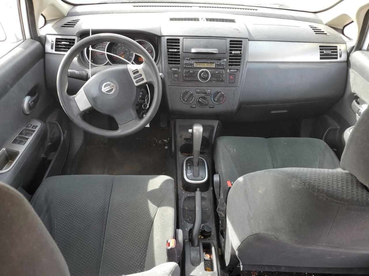 2012 Nissan Versa - Image 8