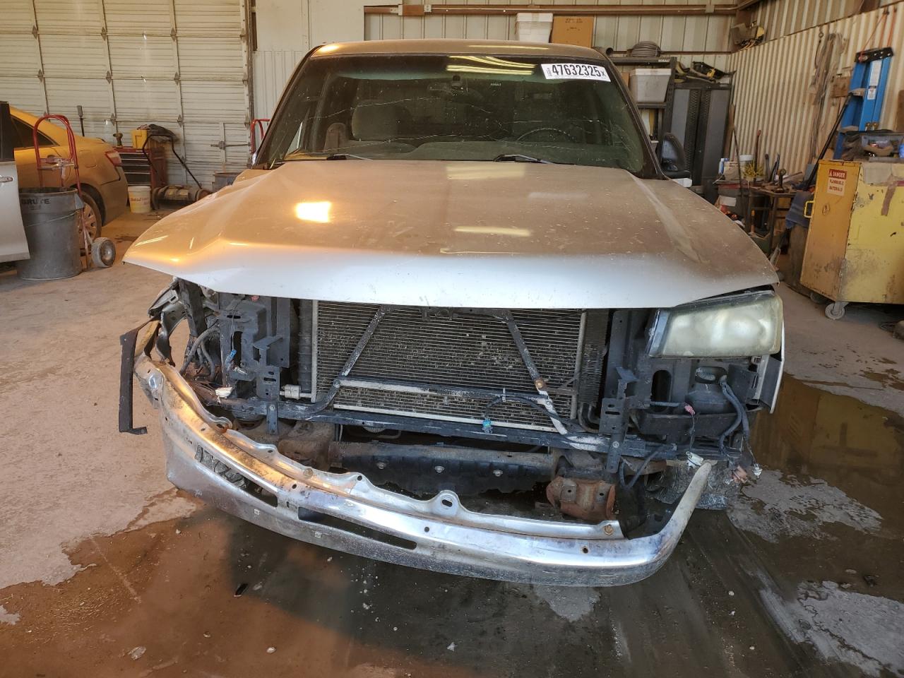 2003 Chevrolet Silverado - Image 5